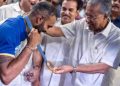 ’ഏതൊരു കായികതാരത്തിനും മാതൃകയാക്കാവുന്ന ജീവിതം’; ശ്രീജേഷിനെ പ്രശംസിച്ച് മുഖ്യമന്ത്രി, 2 കോടി കൈമാറി