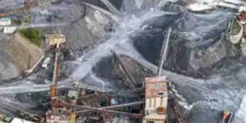 പുലർച്ചെ തോക്കുധാരികൾ ഇരച്ചെത്തി വെടിവെച്ചു, 20 മരണം, പാകിസ്ഥാനിലെ കൽക്കരി ഖനിയിൽ കൂട്ടക്കൊല