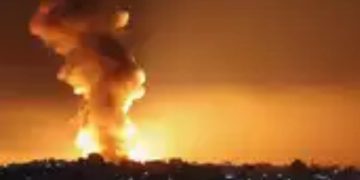 യഹ്യ സിൻവർ അനുശോചന യോഗത്തിനിടെ ഇസ്രയേൽ ആക്രമണം; ഹിസ്ബുല്ല ധനകാര്യ വിഭാഗം മേധാവി കൊല്ലപ്പെട്ടു