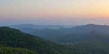 പശ്ചിമഘട്ടത്തിലെ പരിസ്ഥിതി ലോല പ്രദേശം കുറയും, അതിര്‍ത്തി നിര്‍ണ്ണയത്തിലെ അപാകത പരിഹരിക്കുമെന്ന് മുഖ്യമന്ത്രി