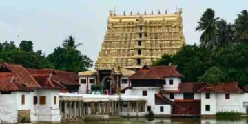 ശ്രീപദ്മനാഭ സ്വാമി ക്ഷേത്രത്തിൽ മോഷണം: സ്ത്രീയടക്കം 3 പേരെ പൊലീസ് പിടികൂടി; സംഘം മോഷ്ടിച്ചത് നിവേദ്യ ഉരുളി