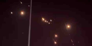 ഇസ്രയേലിന് യുഎസ് സഹായം; 12 ഇന്റർസെപ്റ്റർ മിസൈലുകൾ വഴി ഇറാന്റെ ബാലിസ്റ്റിക് മിസൈലുകളെ തടുത്തെന്ന് പെന്റ​ഗൺ