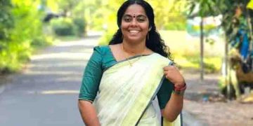 നിയമസഭാ മാർച്ചിനെത്തിയ യൂത്ത് കോൺഗ്രസ് നേതാവ് അരിതാ ബാബുവിന്റെ സ്വർണം മോഷണം പോയി