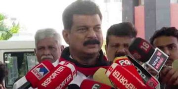 മുഖ്യമന്ത്രിയുടെ വിദേശയാത്ര ചില കാര്യങ്ങൾ സെറ്റിൽ ചെയ്യാൻ; വേണ്ടിവന്നാൽ വിശദാംശങ്ങൾ പുറത്തുവിടുമെന്ന് അൻവർ