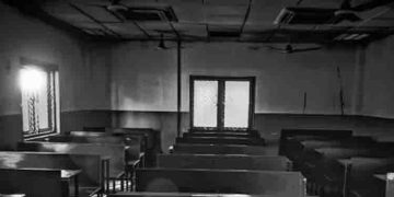 അവധി കിട്ടാൻ ഒൻപതാം ക്ലാസുകാരന്‍റെ പ്രാങ്ക്, കളി കാര്യമായി, സ്കൂൾ അടച്ചിട്ട് പൊലീസ് അന്വേഷണം