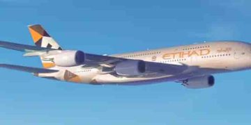 അബുദാബിയിലേക്കുള്ള ഇത്തിഹാദ് വിമാനം തകരാറിലായി,യാത്രക്കാർ വിമാനത്താവളത്തിൽ കുടുങ്ങി