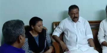 സിപിഎം സംസ്ഥാന സെക്രട്ടറി എം.വി.ഗോവിന്ദൻ നവീൻ ബാബുവിൻ്റെ വീട്ടിലെത്തി; അട്ടച്ചിട്ട മുറിയിൽ കൂടിക്കാഴ്ച