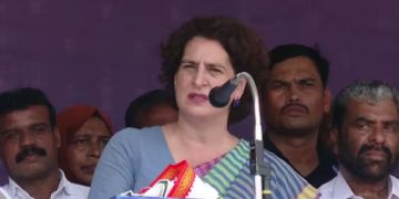 ഭരണഘടന അട്ടിമറിക്കാന്‍ ശ്രമമെന്ന് പ്രിയങ്ക, ‘ന്യൂനപക്ഷങ്ങള്‍ക്കെതിരെ രാജ്യത്ത് ആക്രമണം’ നടക്കുന്നു,