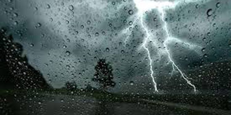 കേരളത്തിൽ അടുത്ത 5 ദിവസം ഇടിമിന്നലോട് കൂടിയ മഴയ്ക്ക് സാധ്യത