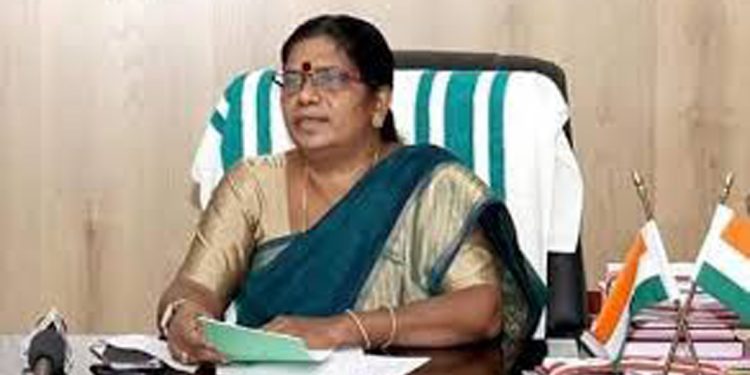 എം ടിയുടെ ദുഃഖാചരണം കണക്കിലെടുക്കാതെ പരിശീലന പരിപാടി ;  റിപ്പോർട്ട് തേടി മന്ത്രി ചിഞ്ചു റാണി