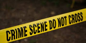 വീട് കയറി ആക്രമണം ; രണ്ടുപേര്‍ കുത്തേറ്റ് മരിച്ചു