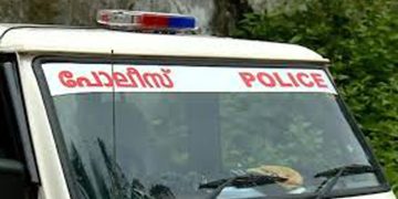 റിട്ട. ജയില്‍ ഡി.ഐ.ജി സന്തോഷ്‌കുമാറിന്റെ വീട്ടില്‍നിന്ന് സ്വര്‍ണാഭരണങ്ങള്‍ കവര്‍ന്നു