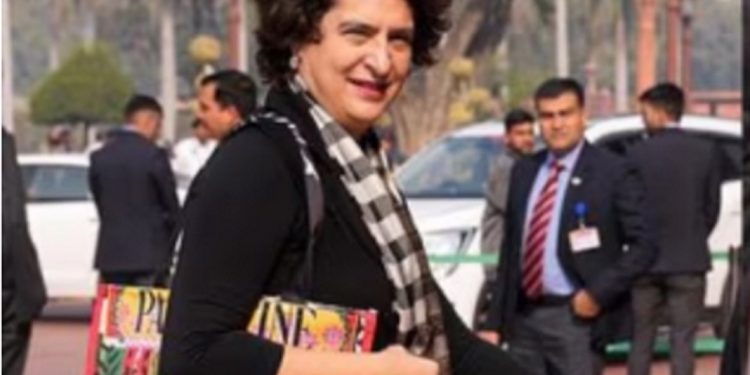 പലസ്‌തീന്‌ ഐക്യദാര്‍ഢ്യം പ്രഖ്യാപിച്ച് കോൺഗ്രസ്‌ നേതാവും വയനാട് എംപിയുമായ പ്രിയങ്ക ഗാന്ധി