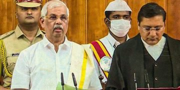 രാജേന്ദ്ര വിശ്വനാഥ് ആര്‍ലെകര്‍ കേരള ഗവര്‍ണറായി ചുമതലയേറ്റു