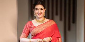 ഇന്ത്യയിലെ നിയമ സംവിധാനം അനുവദിക്കാത്ത ഒരു വസ്ത്രവും ധരിച്ച് താൻ പൊതുവേദിയില്‍ എത്തിയിട്ടില്ലെന്ന് ഹണി റോസ്