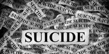 തിരുവനന്തപുരം കാട്ടാക്കട കുറ്റിച്ചലില്‍ പ്ലസ് വണ്‍ വിദ്യാര്‍ത്ഥിയെ സ്‌കൂളില്‍ തൂങ്ങി മരിച്ചനിലയില്‍ കണ്ടെത്തി