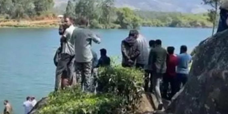 ആനയിറങ്കല്‍ ജലാശയത്തില്‍ കുളിക്കാനിറങ്ങിയ രണ്ട് പേരെ കാണാതായി