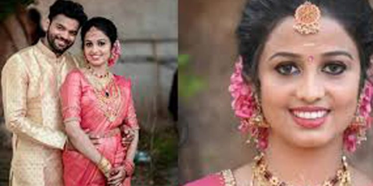 എളങ്കൂരിൽ ഭർതൃ വീട്ടിൽ യുവതി ആത്മഹത്യ ചെയ്ത കേസിൽ ഭർത്താവായ പ്രതി പ്രഭിനെ രണ്ടാഴ്ചത്തേക്ക് കോടതി റിമാൻഡ് ചെയ്തു