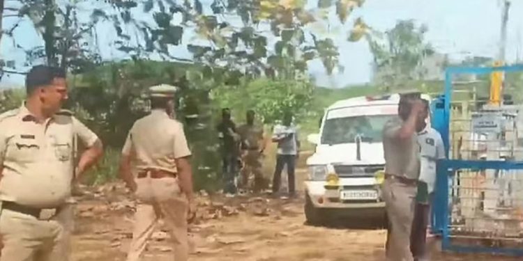 മൂലമറ്റത്ത് പായയില് കെട്ടിയ നിലയില് അജ്ഞാത മൃതദേഹം കണ്ടെത്തിയ സംഭവം കൊലപാതകമെന്ന് ഉറപ്പിച്ച് പോലീസ്