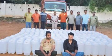 കേരളത്തിലേക്ക് കടത്താൻ ശ്രമിച്ച 7,525 ലിറ്റർ സ്പിരിറ്റ് പിടികൂടി ; മൂന്ന് മലയാളികൾ പിടിയിൽ