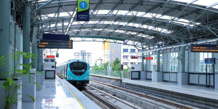 ഐഎസ്എല് ; വെള്ളിയാഴ്ച കൊച്ചി മെട്രോ സര്വീസ് രാത്രി 11 മണി വരെ