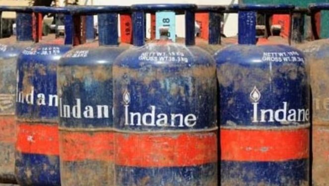 വാണിജ്യാവശ്യത്തിനുള്ള പാചക വാതക വില വർധിപ്പിച്ചു