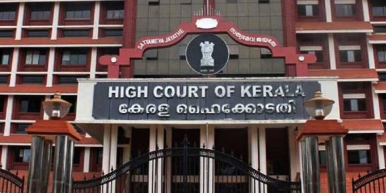 കാസർകോട് 15കാരിയുടേയും യുവാവിൻ്റേയും മരണം ; ആത്മഹത്യയാണോയെന്ന് ഉറപ്പിക്കണമെന്ന് ഹൈക്കോടതി