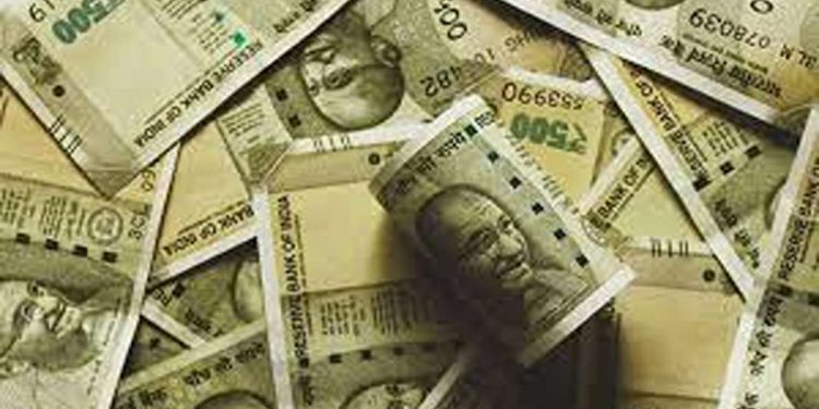 സംസ്ഥാനത്ത് ക്ഷേമ പെൻഷൻ വിതരണം തുടങ്ങി