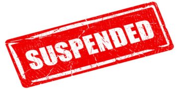 ആദിവാസി യുവാവിനെ മരിച്ച നിലയിൽ കണ്ടെത്തിയ സംഭവം ; രണ്ട് പോലീസ് ഉദ്യോഗസ്ഥരെ സസ്പെൻഡ് ചെയ്തു