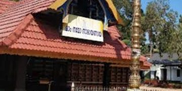 ആലപ്പുഴ എഴുപുന്നയിൽ ക്ഷേത്രത്തിലെ തിരുവാഭരണം മോഷണം പോയി