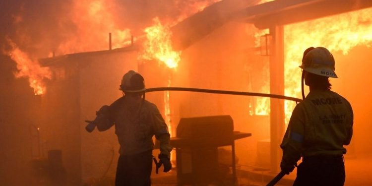 കുന്ദംകുളത്ത് പ്രവർത്തിക്കുന്ന മാട്രിമോണിയൽ സ്ഥാപനത്തിൽ തീപിടുത്തം