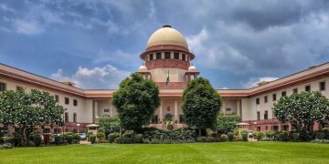 ഗവർണ്ണർക്ക് പുറമെ രാഷ്ട്രപതിക്കും ബില്ലുകൾക്ക് സമയപരിധി നിശ്ചയിച്ച് സുപ്രീംകോടതി