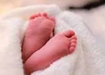 കോഴിക്കോട് ഫറോക്കിലെ സ്വകാര്യ ആശുപത്രിയിൽ പ്രസവ ശസ്ത്രക്രിയക്കിടെ കുഞ്ഞ് മരിച്ചു