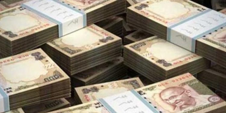 തീവണ്ടിയിൽ രേഖകളില്ലാതെ കടത്തിയ 48.20 ലക്ഷം രൂപ പിടികൂടി ആർപിഎഫ് ക്രൈം ഇന്റലിജന്റ്സ്