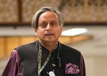 ദീർഘയുദ്ധം തുടരാൻ ഇന്ത്യ ആഗ്രഹിക്കുന്നില്ല ; തിരിച്ചടി കഴിഞ്ഞു, ഇനി സമാധാനമാണ് ആവശ്യമെന്ന് തരൂർ