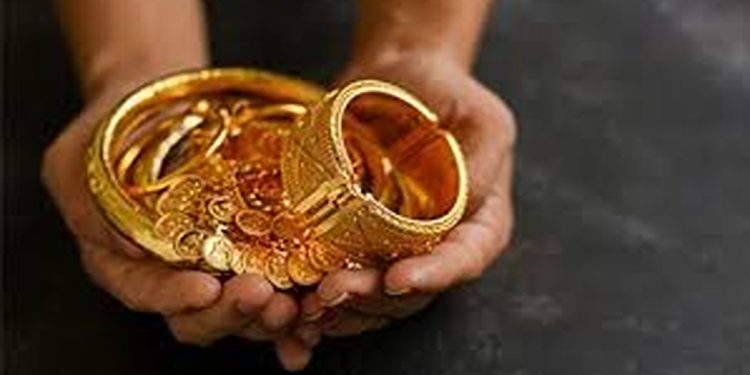 പയ്യന്നൂരിലെ വിവാഹ വീട്ടിൽ നിന്ന് കാണാതായ സ്വർണ്ണം കണ്ടെത്തി