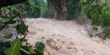 വയനാട് ചൂരൽമലയിൽ ശക്തമായ മഴയിൽ ഉരുൾപൊട്ടൽ ഉണ്ടായതായി സംശയം