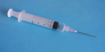 ആലുവയില്‍ ആശുപത്രിയിൽ നിന്ന് സിറിഞ്ച് മോഷ്ടിക്കാൻ ശ്രമിച്ച യുവാവ് കസ്റ്റഡിയില്‍