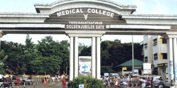 തിരുവനന്തപുരം മെഡിക്കല്‍ കോളേജില്‍ ശസ്ത്രക്രിയക്ക് ഉപകരണങ്ങളില്ല ; രാജിക്കൊരുങ്ങി വകുപ്പ് മേധാവി