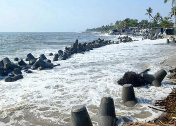 വടക്കൻ കേരളത്തിൽ വീണ്ടും ഉയർന്ന തിരമാല മുന്നറിയിപ്പ്