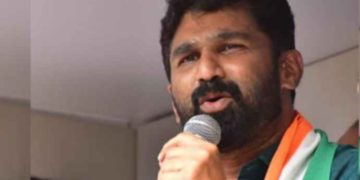 പി വി അൻവറിനെ രൂക്ഷമായി വിമർശിച്ച് വി ടി ബൽറാം