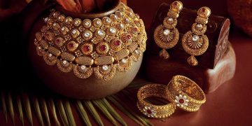 സംസ്ഥാനത്ത് സ്വർണവിലയിൽ നേരിയ ​കുറവ്