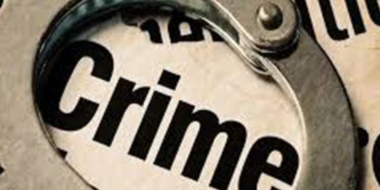 എറണാകുളം കത്രിക്കടവില് ബാറില് ഡിജെ പാര്ട്ടിക്കിടെ യുവാവിനെ കുത്തിയ സംഭവത്തില് കേസ്