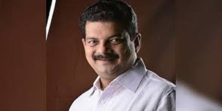 നിലമ്പൂർ ഉപതെരഞ്ഞെടുപ്പ് ; പി.വി അന്വര് ആദ്യ റൗണ്ടില് നേടിയത് 1588 വോട്ടുകള്