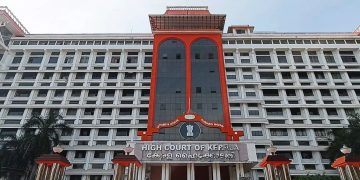 ക്രിമിനല്‍ പശ്ചാത്തലമുള്ള വ്യക്തികളുടെ വീടുകളിൽ അര്‍ധരാത്രി  മുട്ടിവിളിക്കരുതെന്ന് ഹൈക്കോടതി