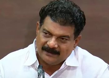 നിലമ്പൂരിൽ പി.വി അൻവറിന്റെ പത്രിക തള്ളി ; സ്വതന്ത്രനായി മത്സരിക്കും