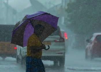 കേരളത്തിൽ മഴ മുന്നറിയിപ്പിൽ മാറ്റം