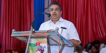 മന്ത്രി സജി ചെറിയാനെതിരെ യൂത്ത് കോണ്‍ഗ്രസ് പ്രതിഷേധം