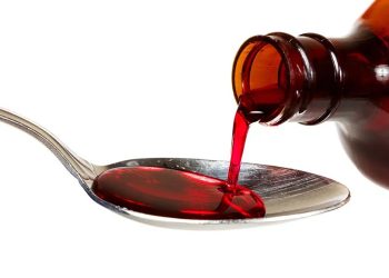 ലഖ്‌നൗവില്‍ 5000ൽ അധികം വ്യാജ ചുമ സിറപ്പുമായി യുവാവ് അറസ്റ്റില്‍