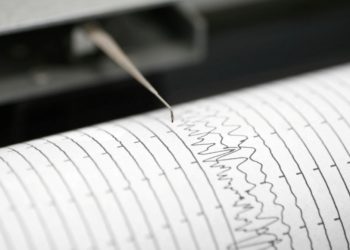 ഡൽഹിയിലും സമീപപ്രദേശങ്ങളിലും ശക്തമായ ഭൂചലനം